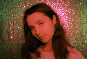 Clairo announces debut EP shares new song '4EVER' | New Music - Music ...