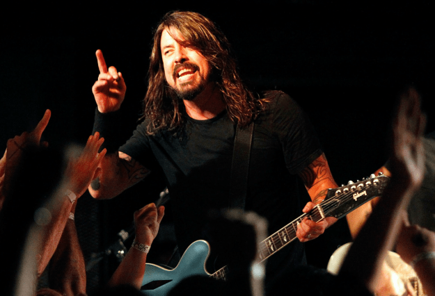 Watch Dave Grohl 