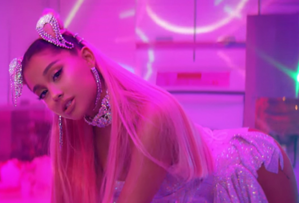 Watch Ariana Grande Flaunt What Shes Got In New ‘7 Rings Video New Music Music Crowns